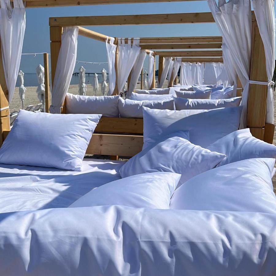 Wave Resort & Spa Magic Apartaments With Sea View Miedzyzdroje Bagian luar foto
